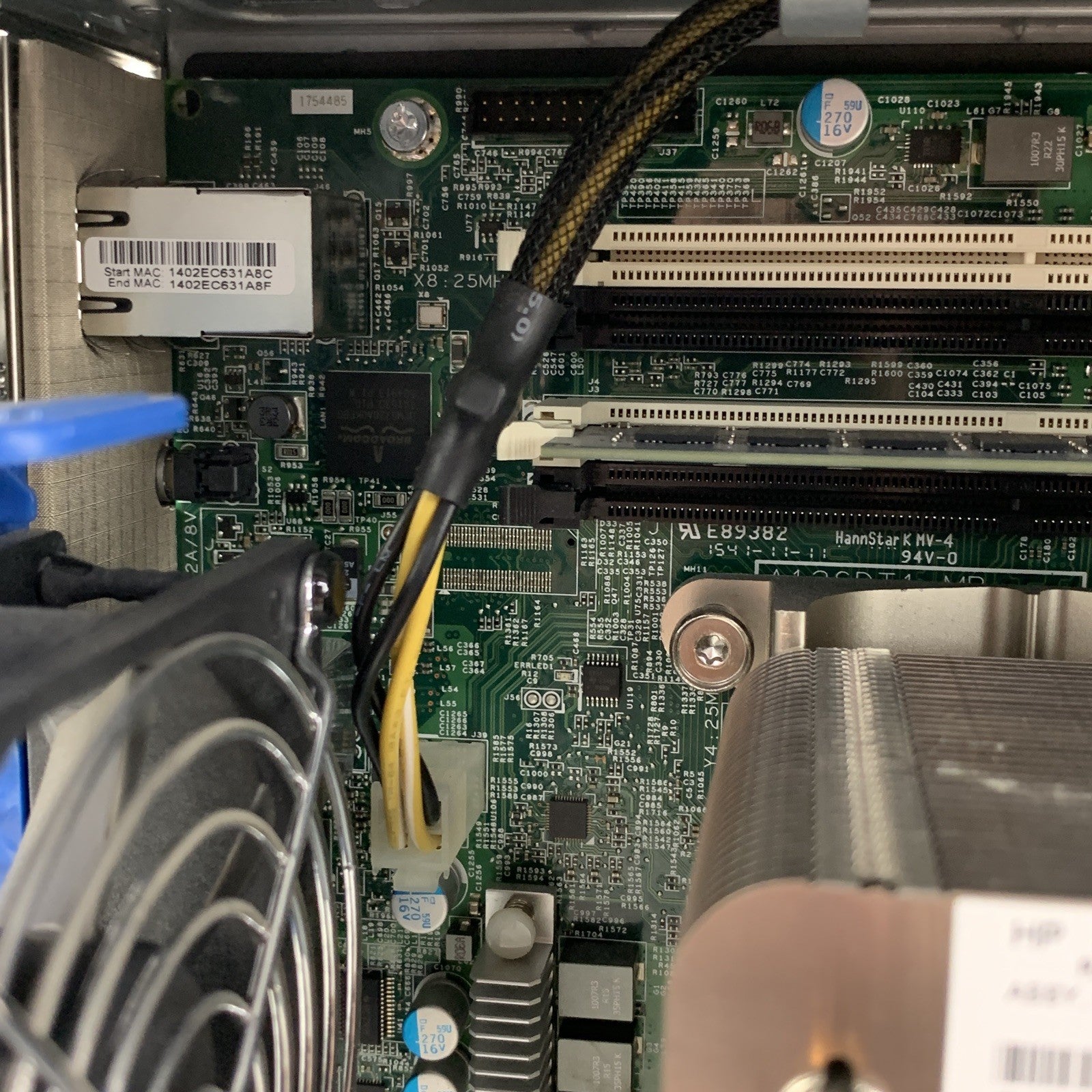 HP Proliant ML310e Gen8 v2 Server Xeon E3-1220 V3 3.1 GHz 8 GB Ram No HDD No OS