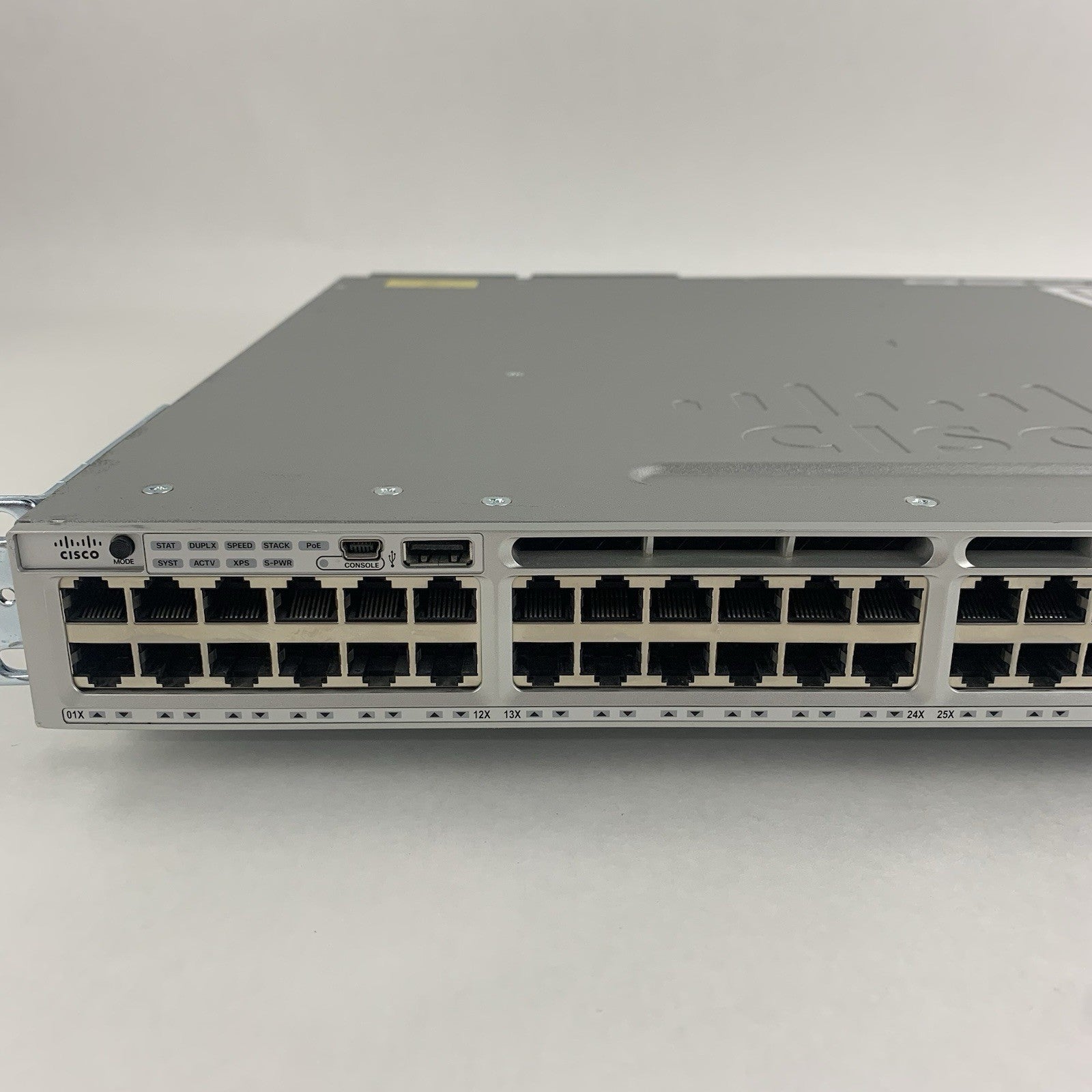 Cisco WS-C3850-48P-L V07 48-Port PoE Switch Tested w/ C3850-NM-4-10G 2x PSU2