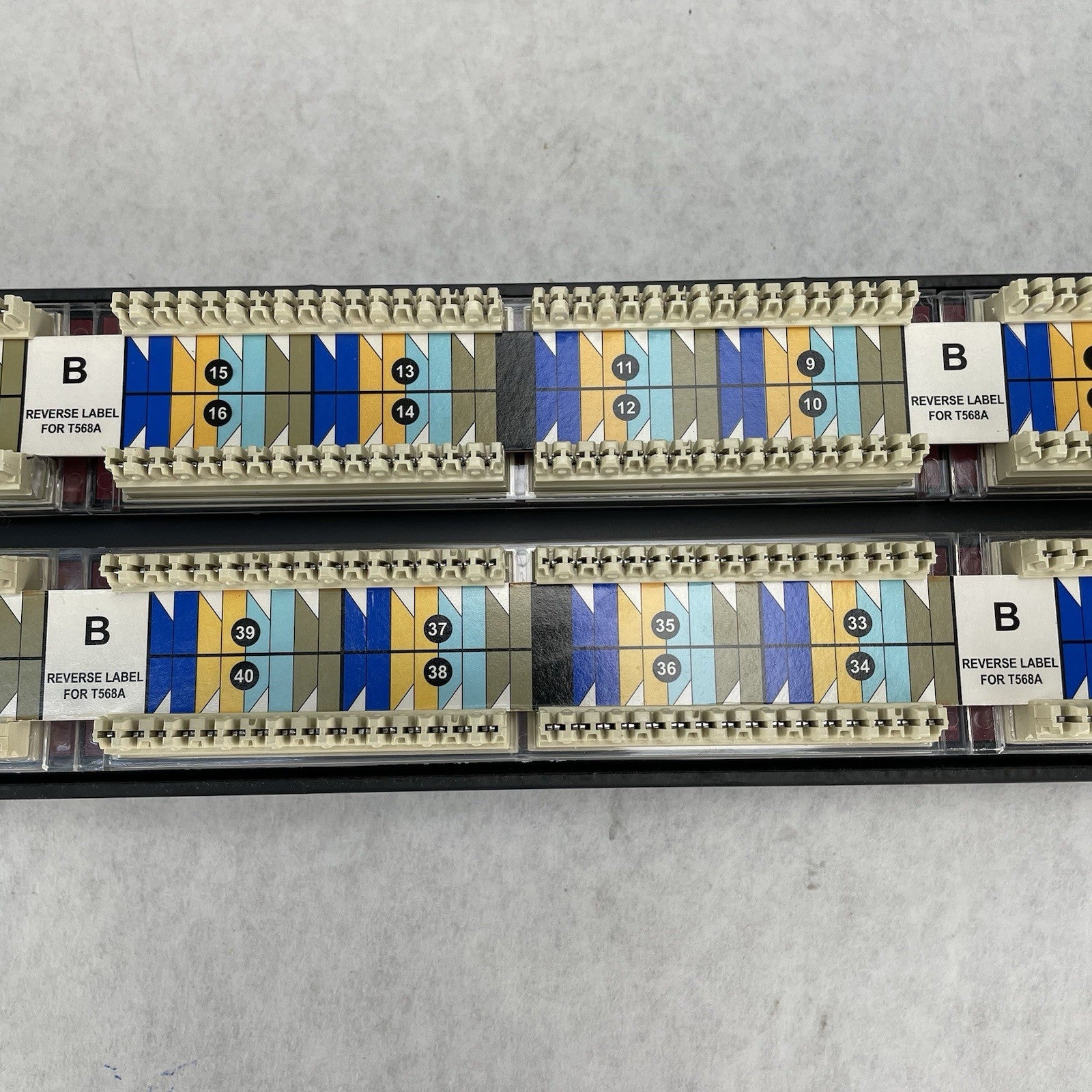 Hubbell P5E48UE SpeedGain C5E+ 2U 48-Port Rack Mountable Patch Untested