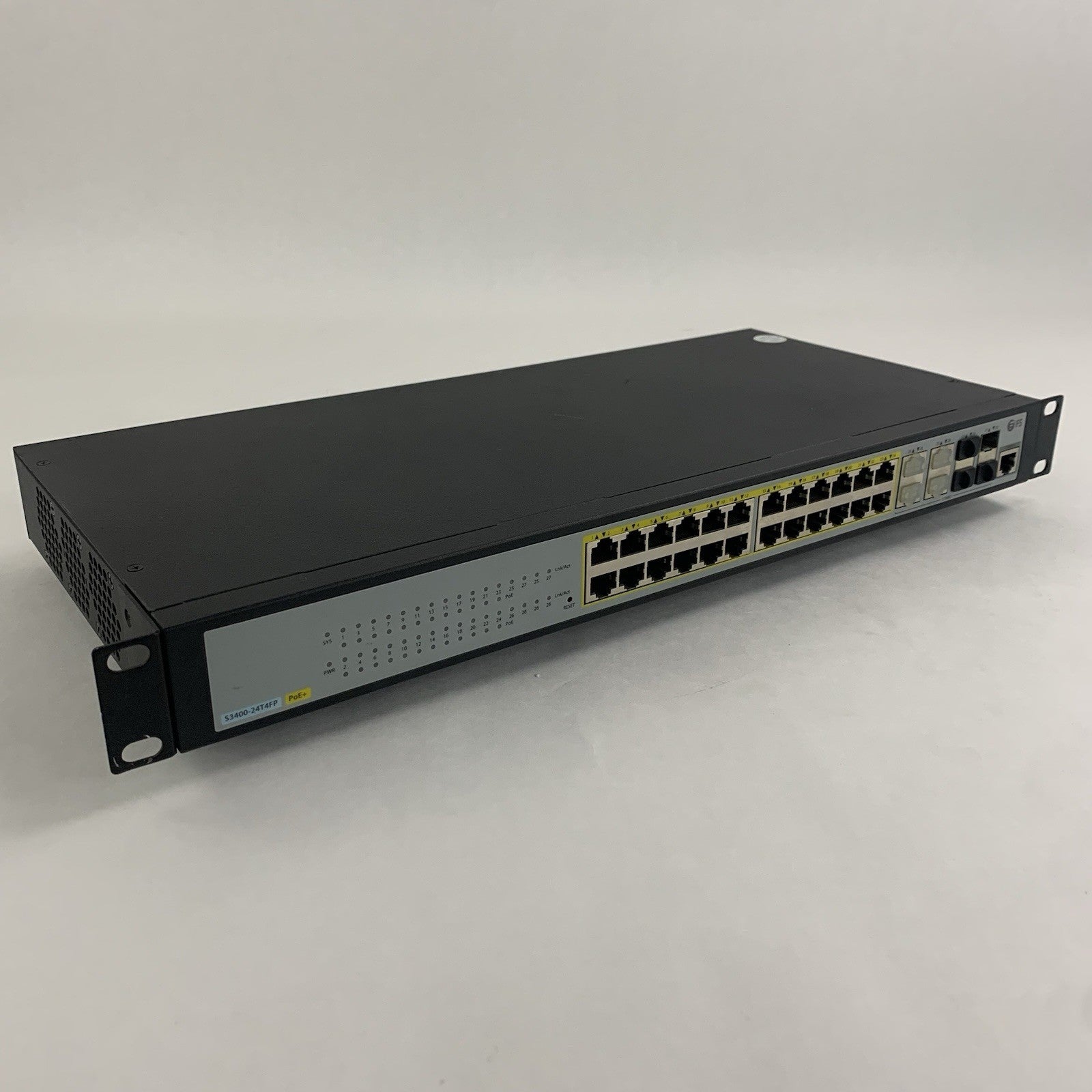 FS S3900-24T4S PoE+ 24-Port Gigabit L2+ Managed Switch  SFP+ Tested and Reset0