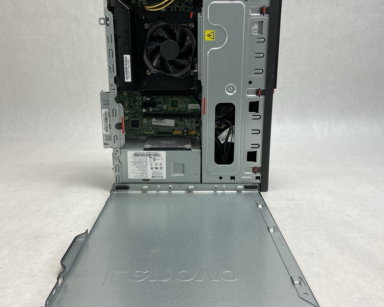 Lenovo ThinkCentre M910s SFF Intel Core i5-6500 3.2GHz 8GB RAM No HDD No OS