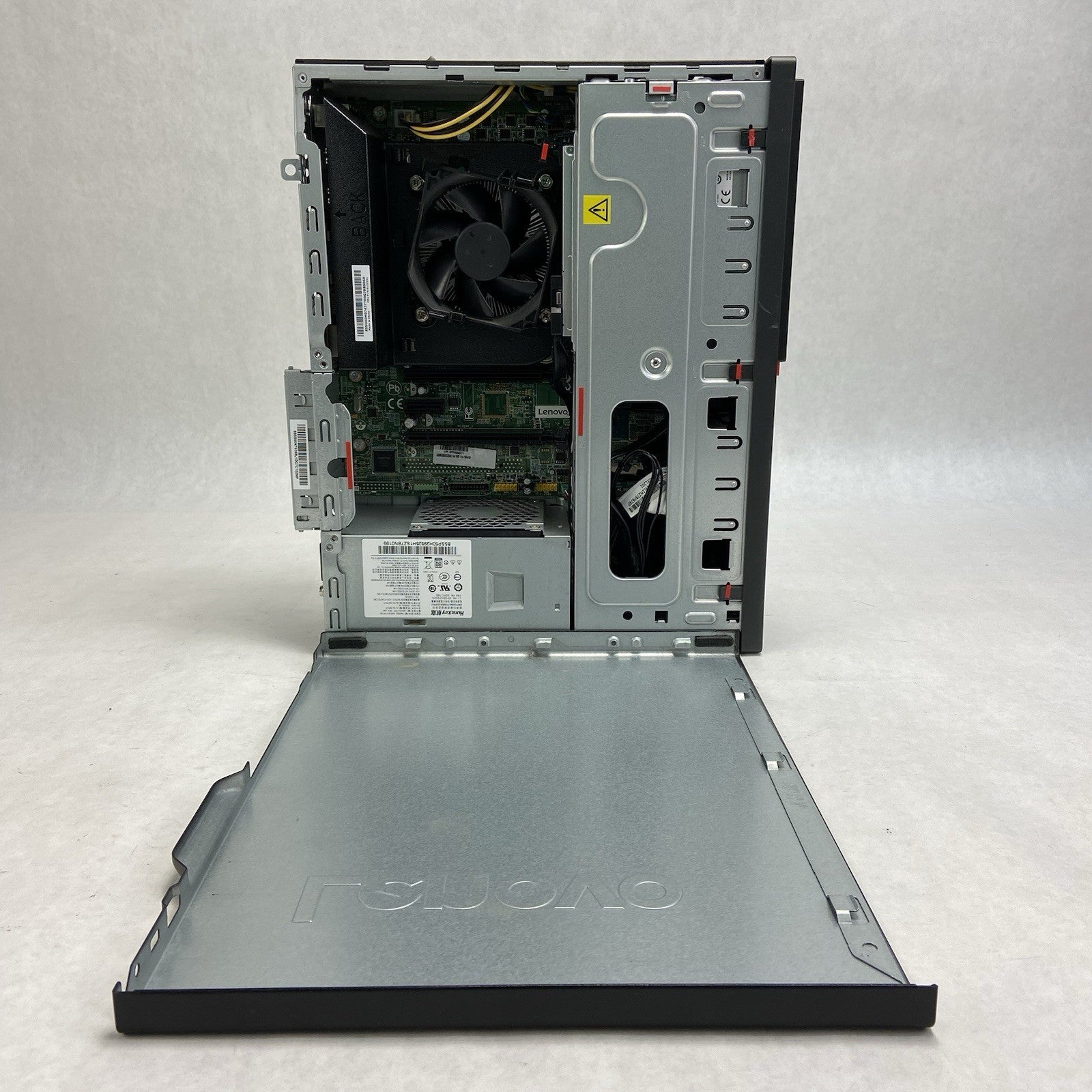 Lenovo ThinkCentre M910s SFF Intel Core i5-6500 3.2GHz 8GB RAM No HDD No OS8