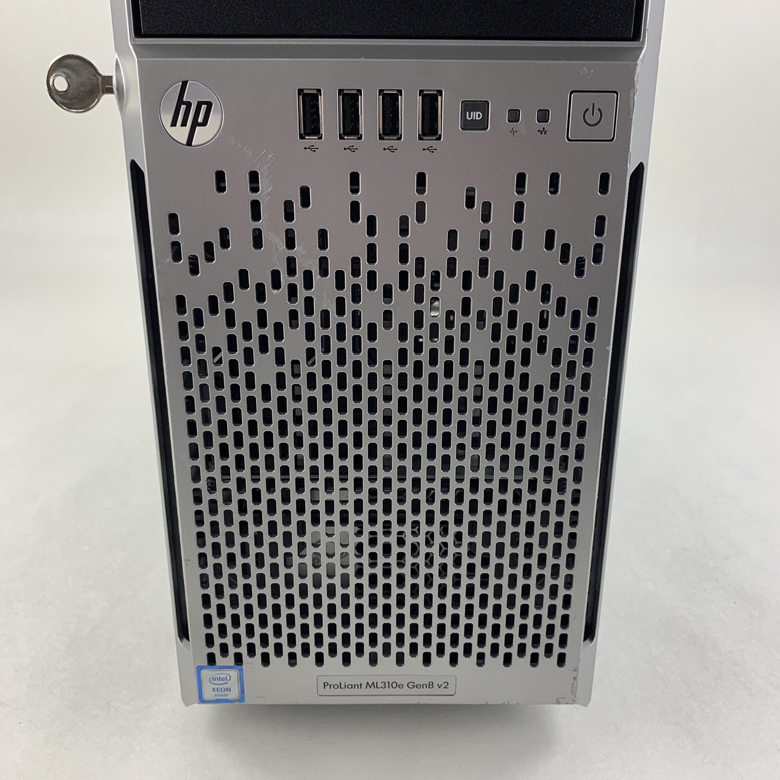 HP Proliant ML310e Gen8 v2 Server Xeon E3-1220 V3 3.1 GHz 8 GB Ram No HDD No OS