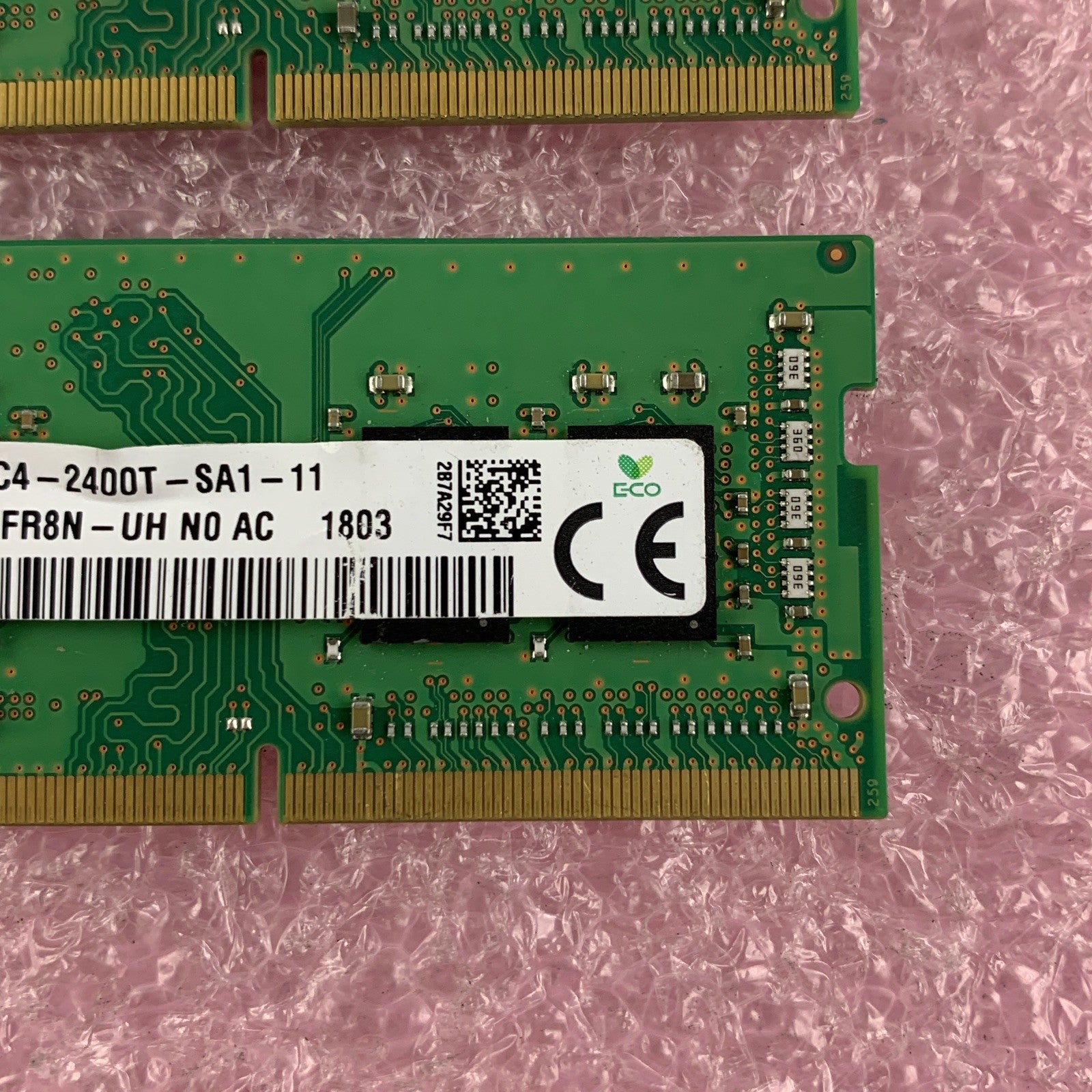 SK Hynix 8 GB HMA81GS6AFR8N-UH PC4 DDR4-2400 Laptop Ram Memory Lot of 4