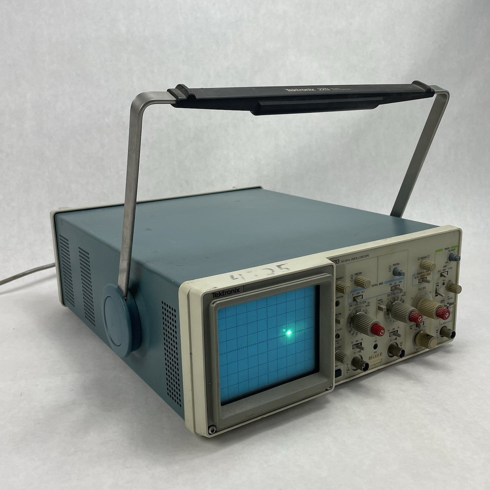 Tektronix 2213 Analog Oscilloscope 60MHZ