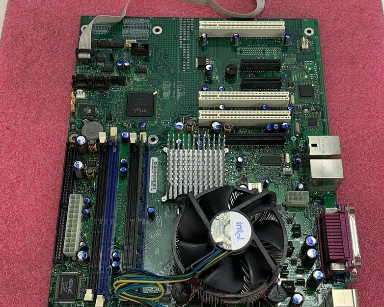 Intel SE7221BA Motherboard Intel Pentium 4 3GHz 1GB RAM w/Shield