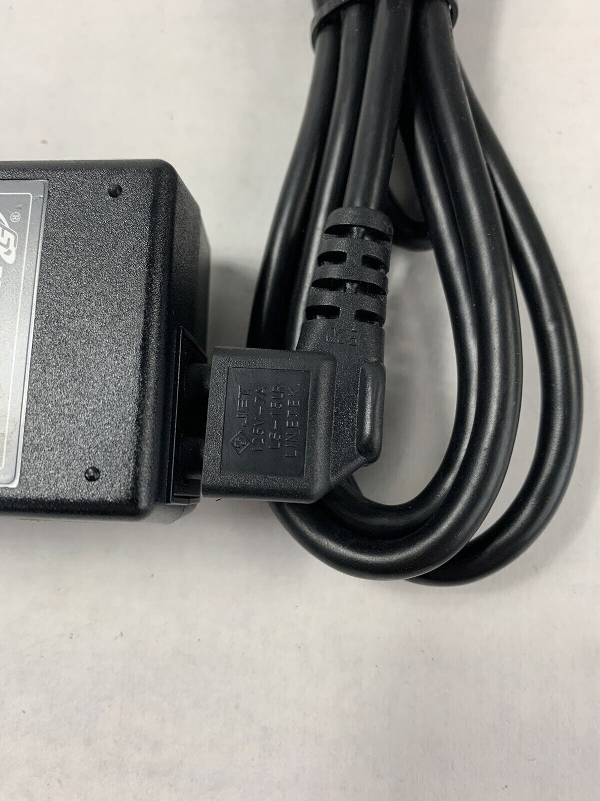Lot of 3 FSP Group FSP090-DIEBN2 19V 4.74A Power Adapter