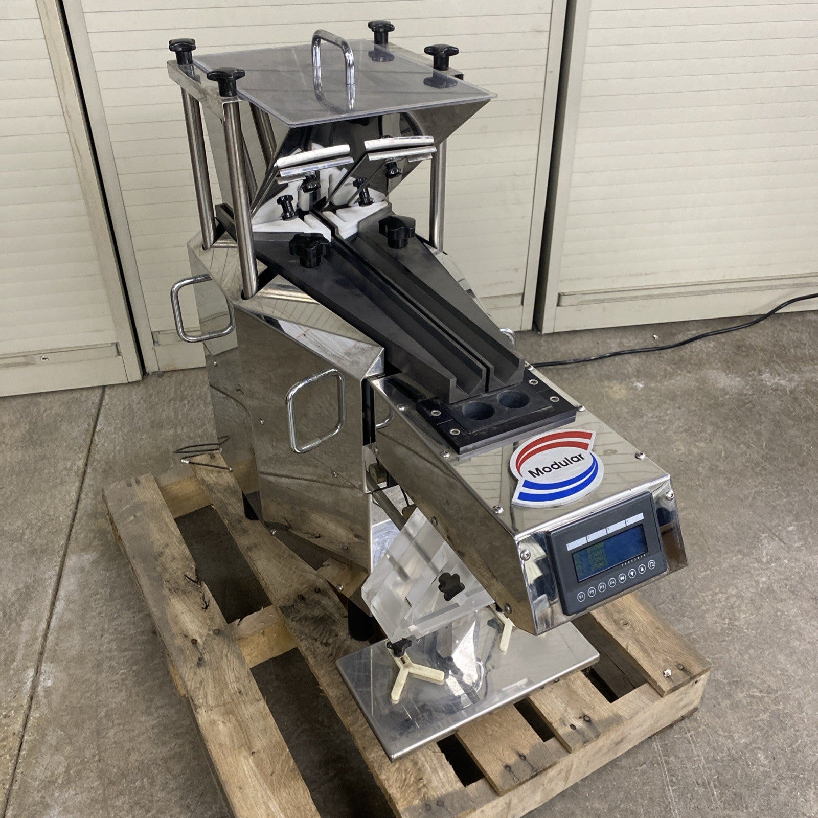 Modular Packing Systems MC-2 Automated Tablet Counter0