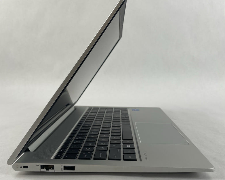 HP ProBook 450 G8 15.6" i5-1135G7 2.40 GHz 8 GB RAM Touchscreen No SSD/OS/AC