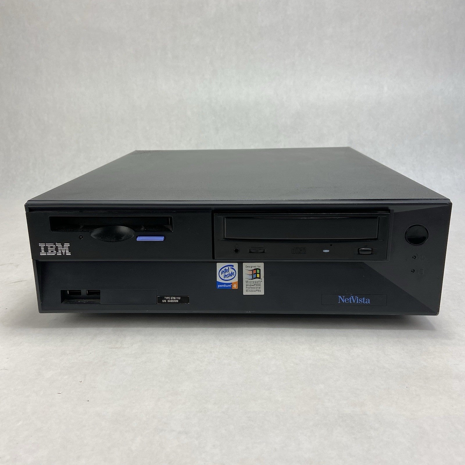 IBM NetVista 6790 11U DT Intel Pentium 4 1.6GHz 512MB RAM No HDD No OS 2000 COA1