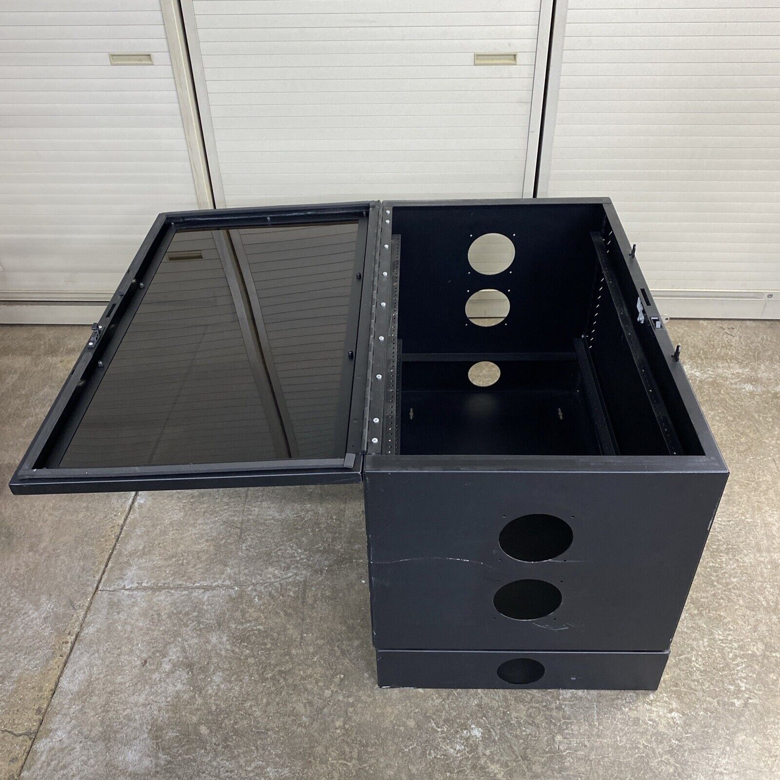 Great Lakes Tinted See-Through Short Server Rack Unit 36"x24"x21"