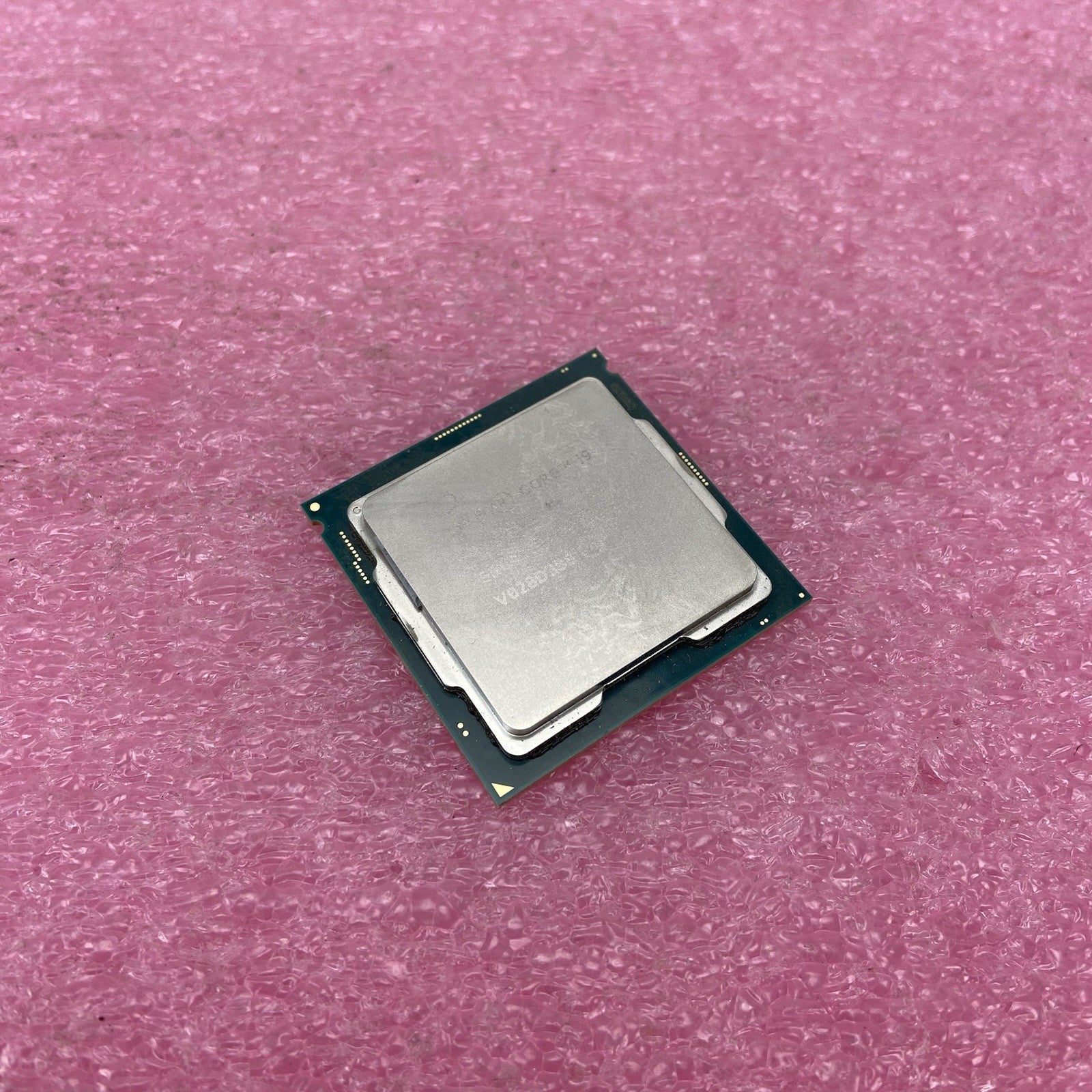 Intel Core i9-9900K SRG19 3.6GHz Desktop CPU0