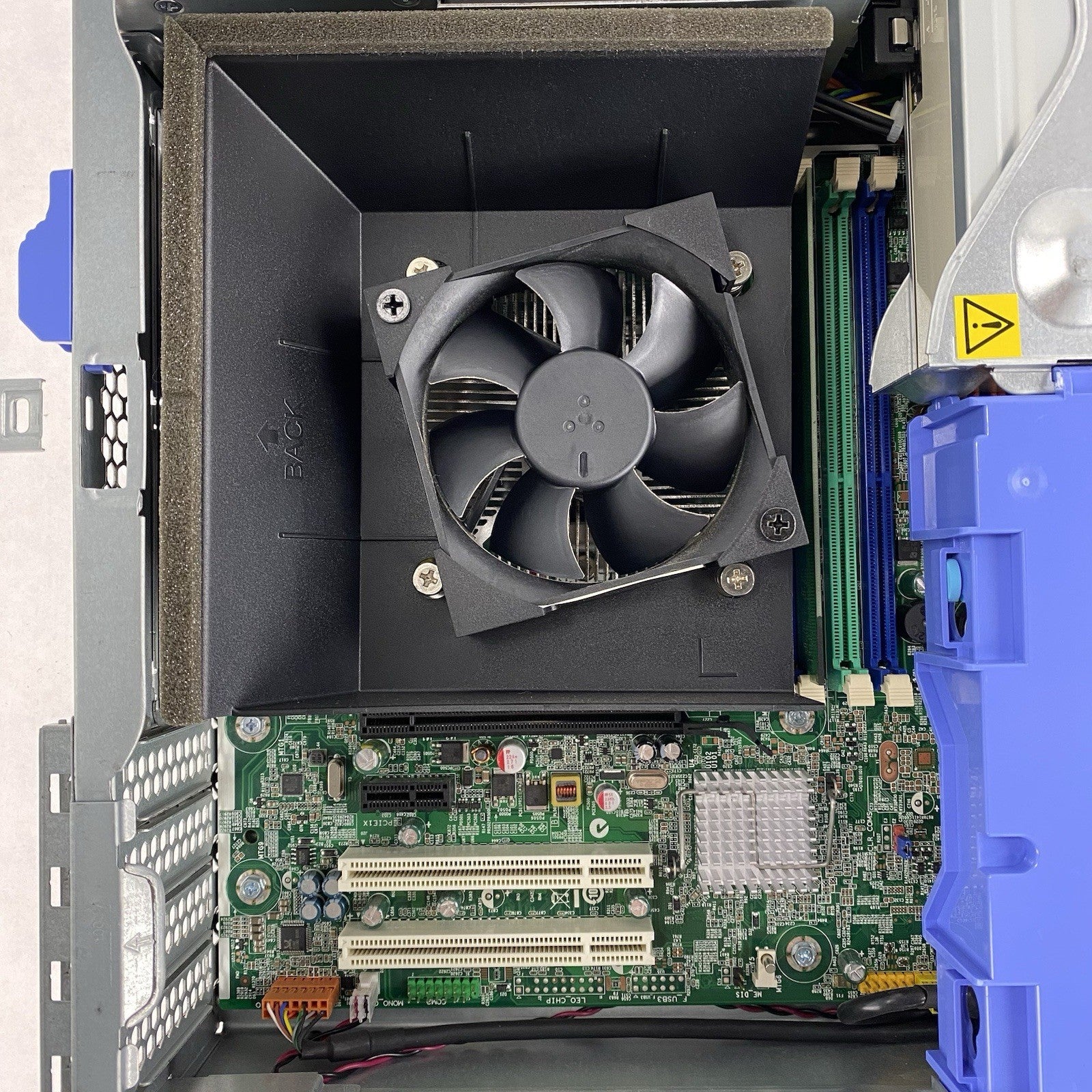 Lenovo ThinkCentre M81 MT Intel Core i5-2400 3.10GHz 2GB RAM No HDD No OS