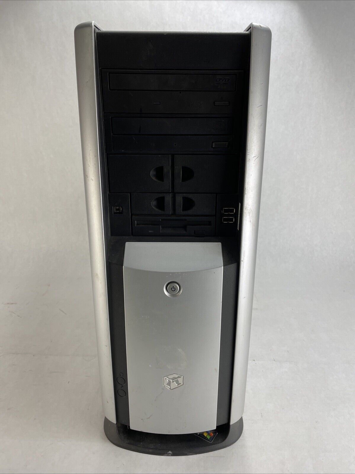 Gateway ATXEG-LX2 700 SE MT Intel Pentium 4 2GHz 256MB RAM No HDD No OS