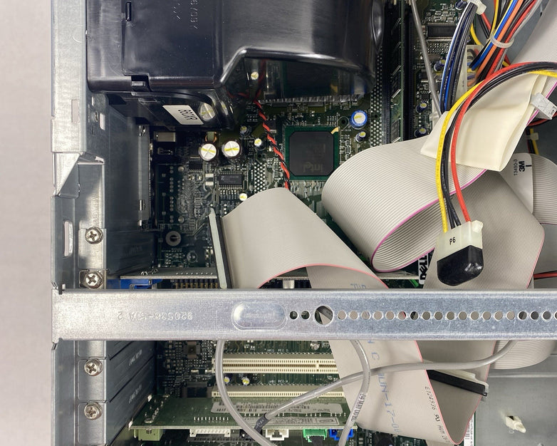 Dell Dimension 4100 MT Pentium III 733MHz 128MB RAM No HDD No OS