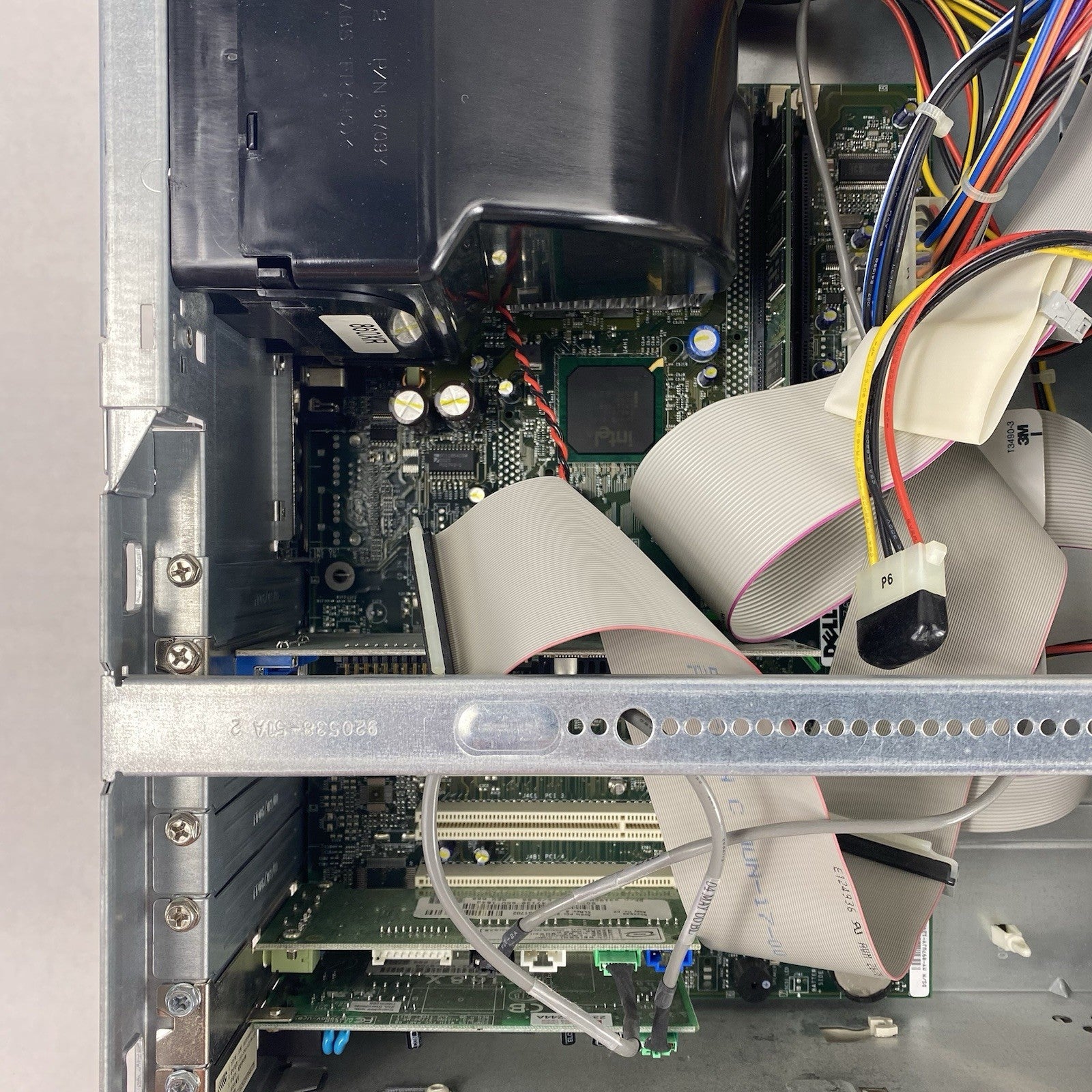 Dell Dimension 4100 MT Pentium III 733MHz 128MB RAM No HDD No OS