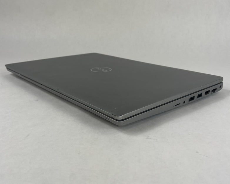 Dell Latitude 5520 15.6" i5-1145G7 2.60GHz 8GB RAM No SSD/OS/AC- Scratched Paint