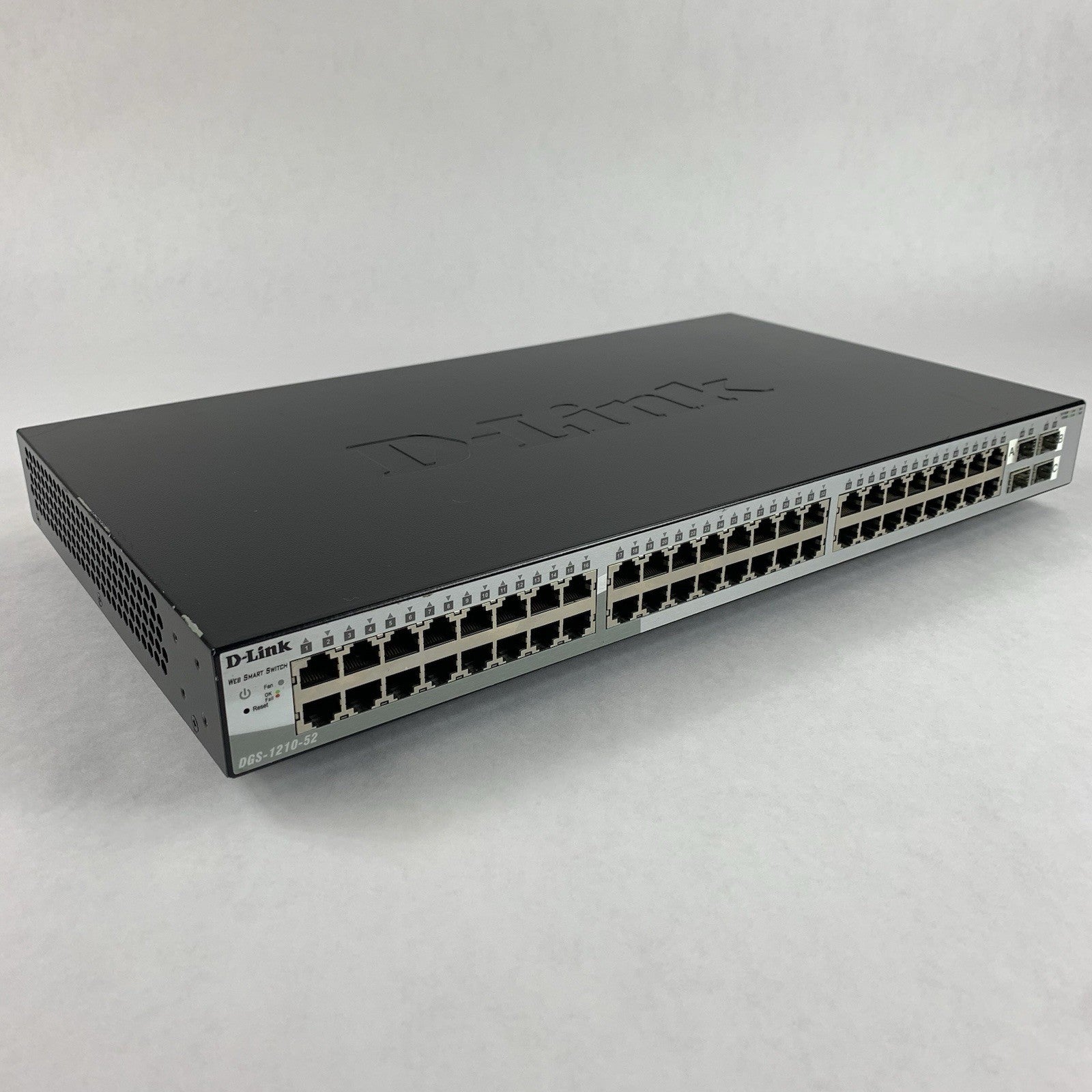 D-Link DGS-1210-52 52-Port Gigabit Smart Managed Web Smart Switch Tested0