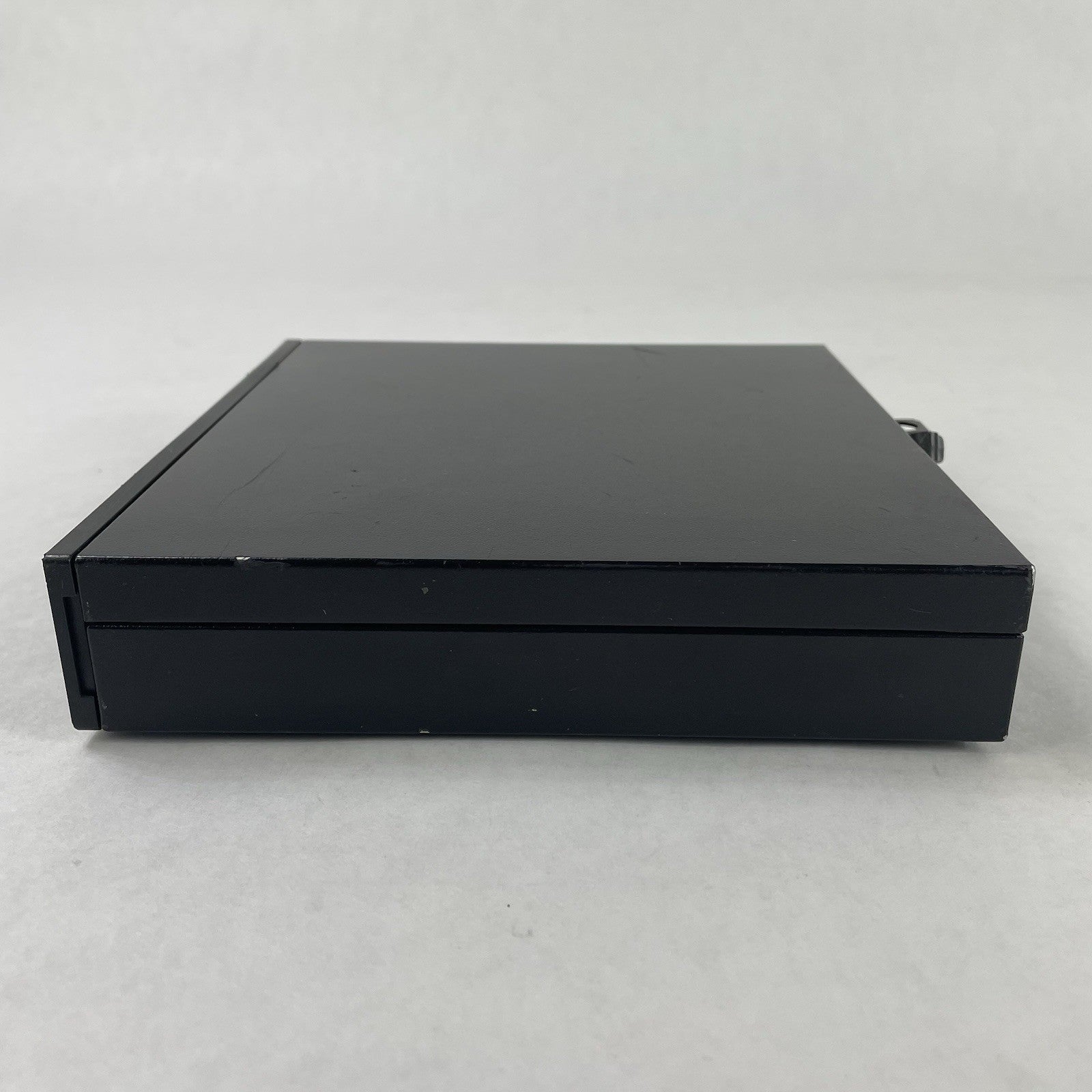 Dell Optiplex 3050 Micro i5-6500T 2.50 GHz 8 GB RAM No SSD/OS7