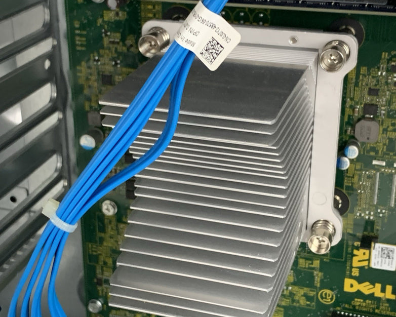 Dell PowerEdge T110 II Tower Xeon E3-1230 3.3 GHz 3 GB RAM No OS No HDD