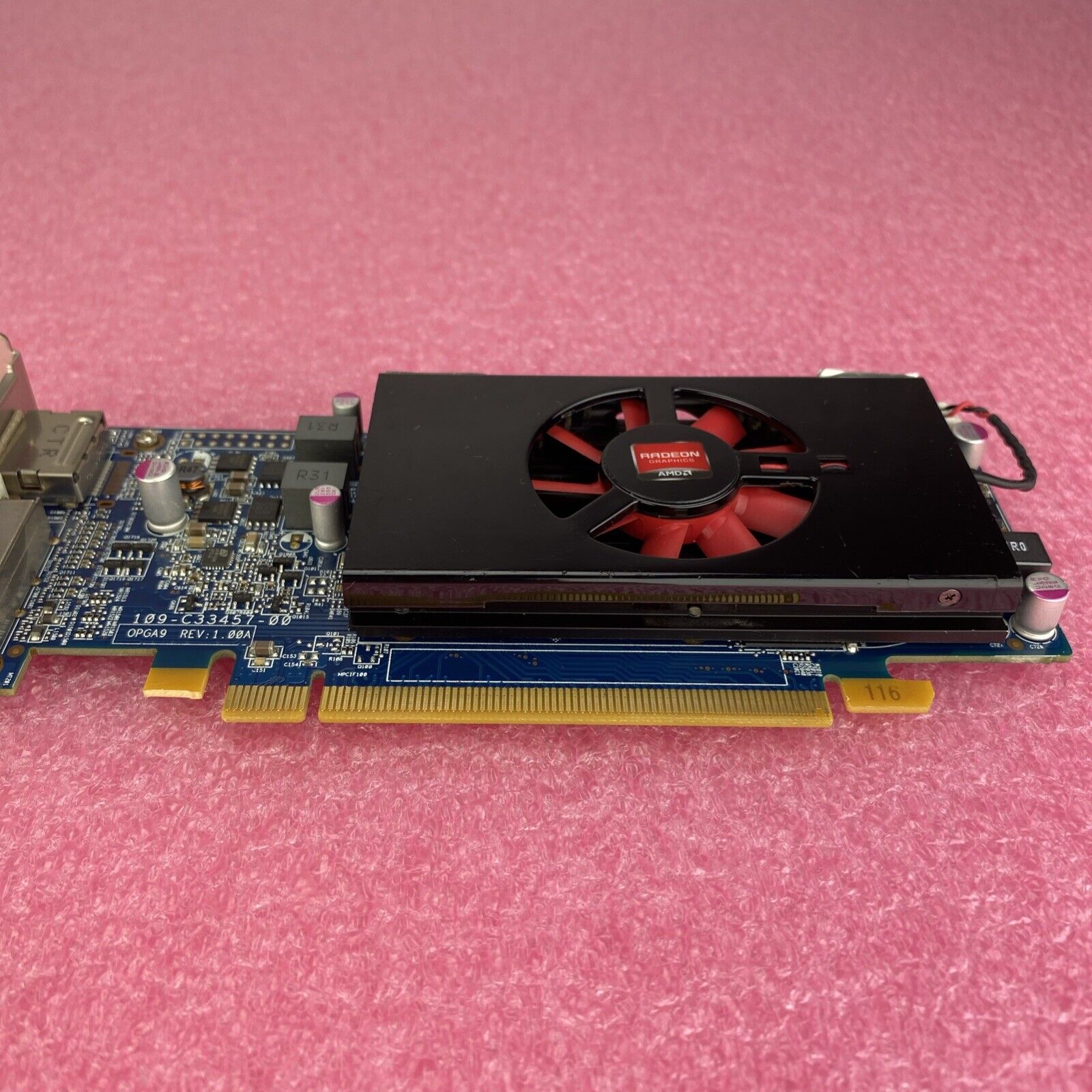 Dell AMD Radeon HD 7570 1GB GDDR5 PCIe x16 DVI DP 0KFWWP Lot Of 2