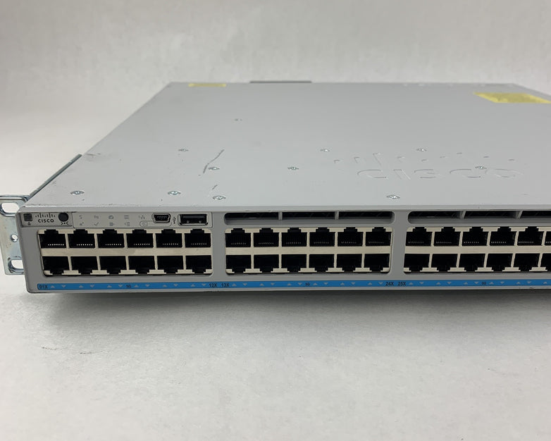 Cisco C9300-48UN-A 48-Port UPoE Ethernet Network Advantage Switch Tested Reset
