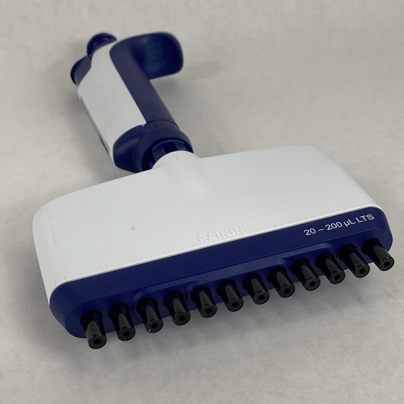 Rainin Pipet-Lite XLS L-200 8-Channel 20-200 µL LTS Pipette7
