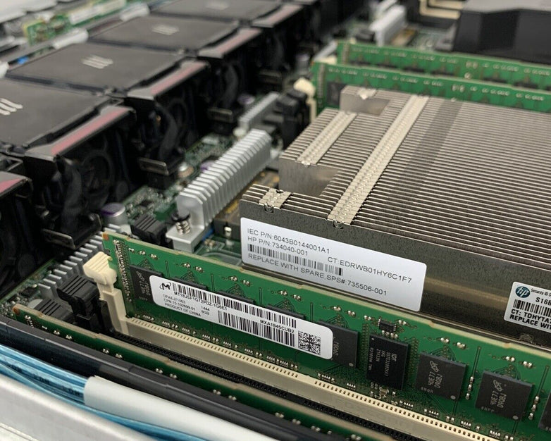 HP ProLiant DL360p Gen8 Quad-Core Xeon E5-2603 V2 1.8 GHz 32 GB RAM No OS No HDD