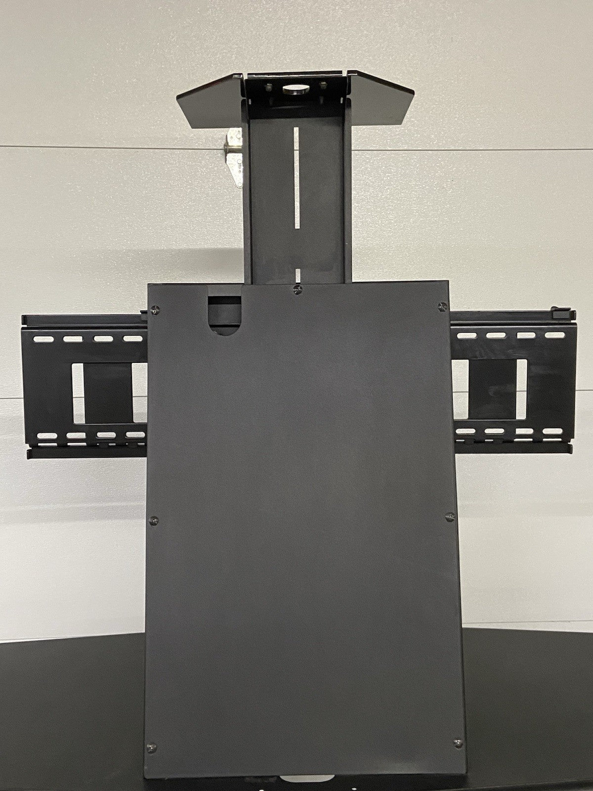 Avtech GM-350S Conferencing Cart W/Rackmount ETA Systems ETAS15L 15A Power Unit