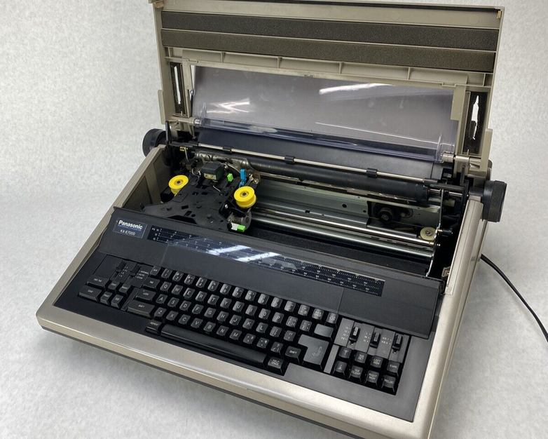 Panasonic KX-E7000 Electric Typewriter Tested