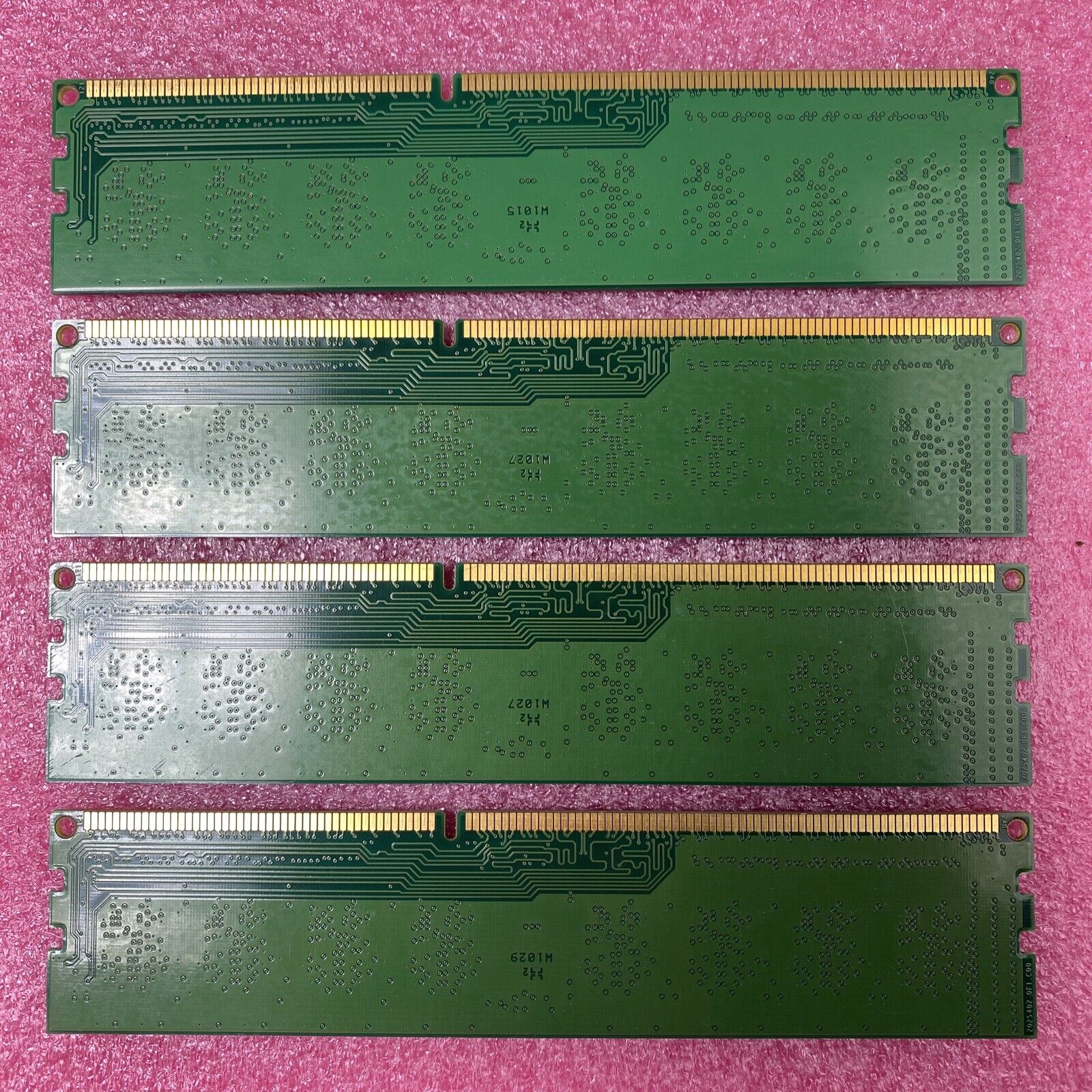 Lot ( 4 ) 1GB Kingston KTW149-ELD Desktop Memory PC3-10600U DDR3 1RX8