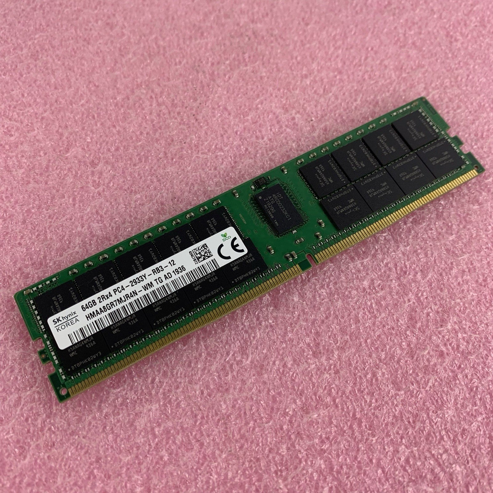 SK Hynix HMAA8GR7MJR4N-WM 64 GB PC4-23400 DDR4-2933MHz 2Rx4 Server Memory RAM0