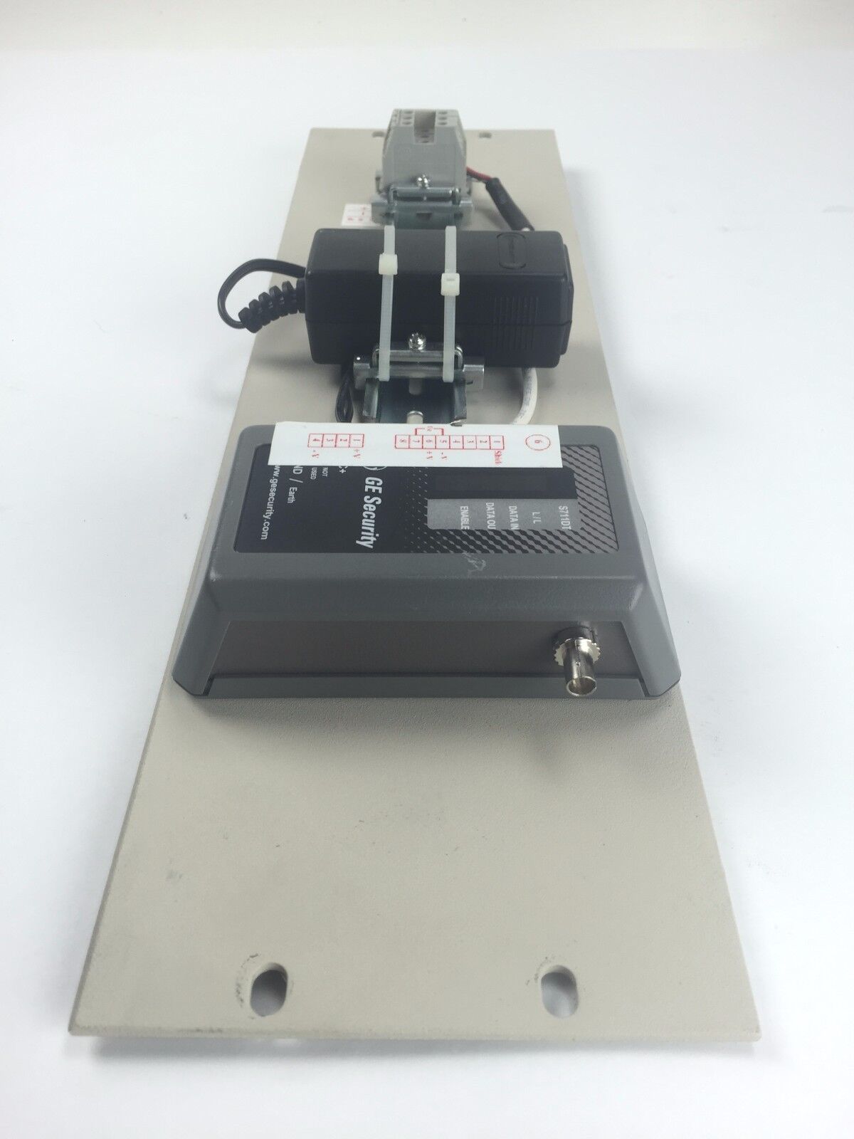 GE Security S711DT-EST1 S711DTEST1 Data Transceiver Repeater