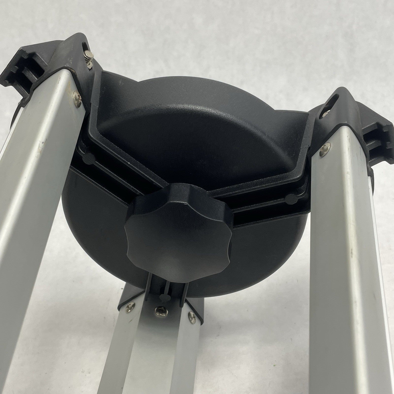 Meade Field Tripod For DSX-908