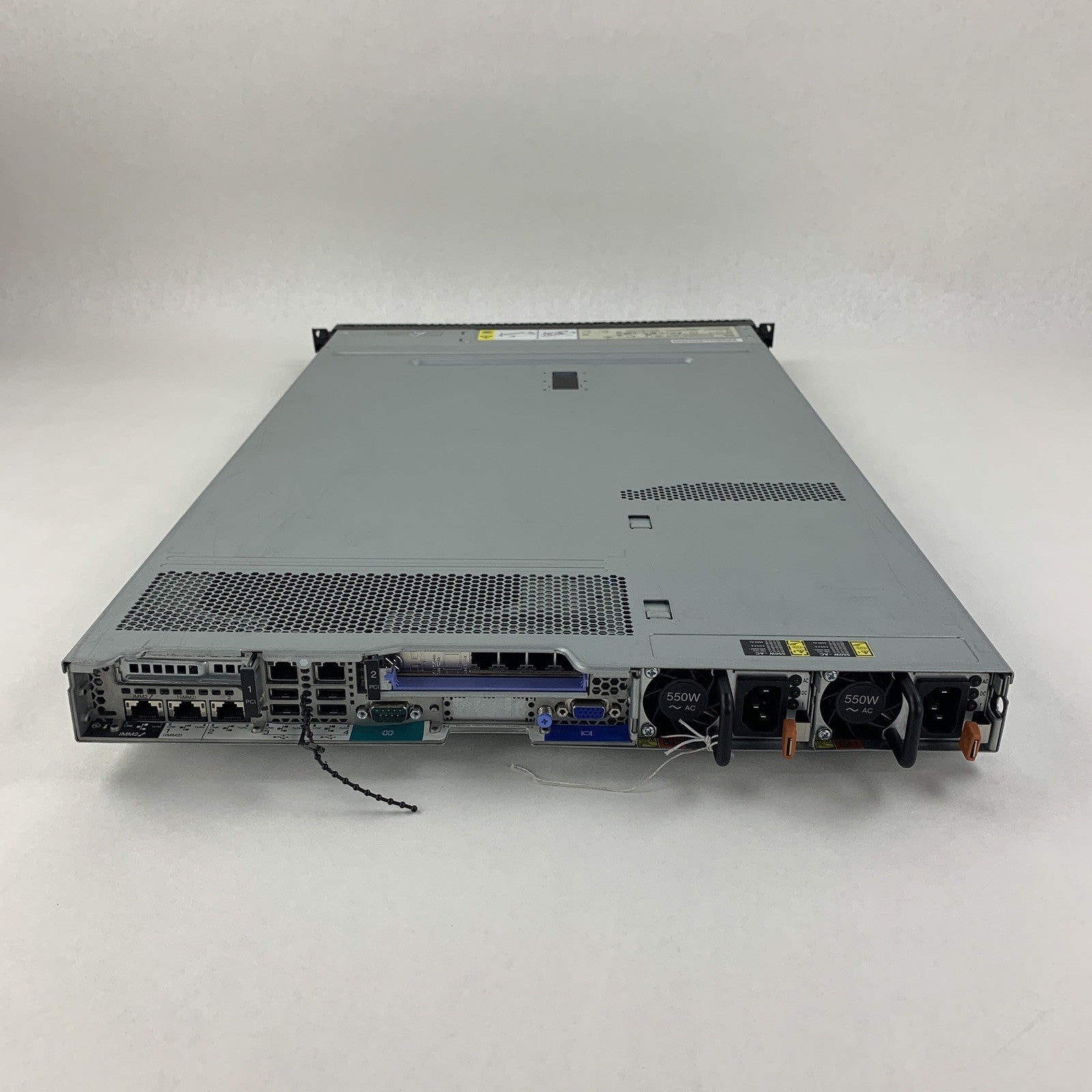 IBM System X3550 M4 Server 1x Xeon E5-2620 2.6 GHz 32 GB Ram No OS No HDD