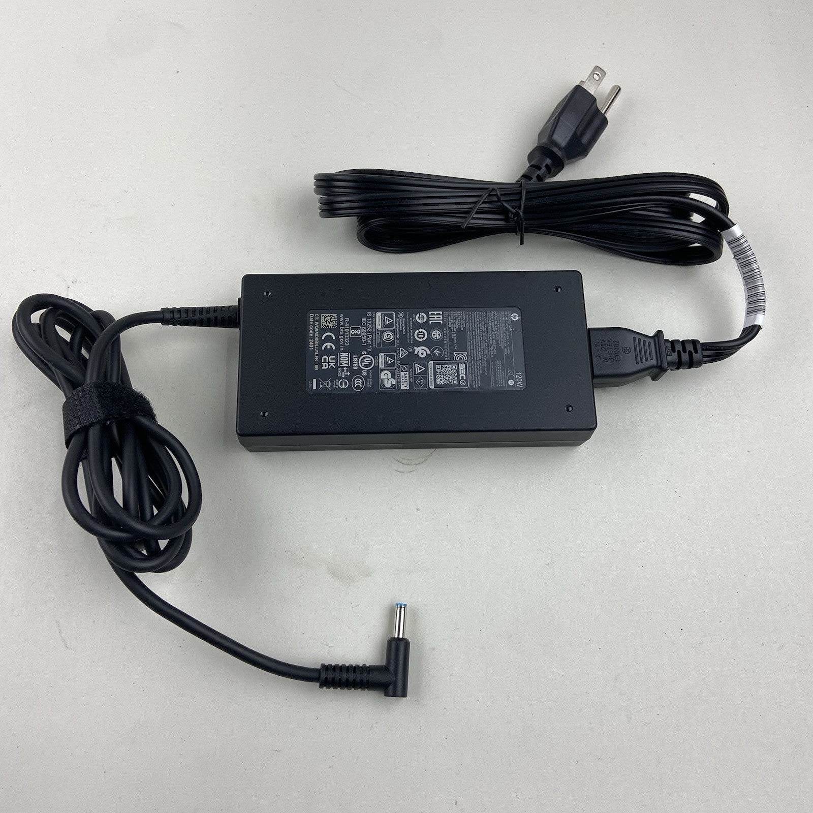 HP 120W Blue Tip AC Adapter 19.5V 6.15A TPN-CA28 TPN-DA19 - lot of 82