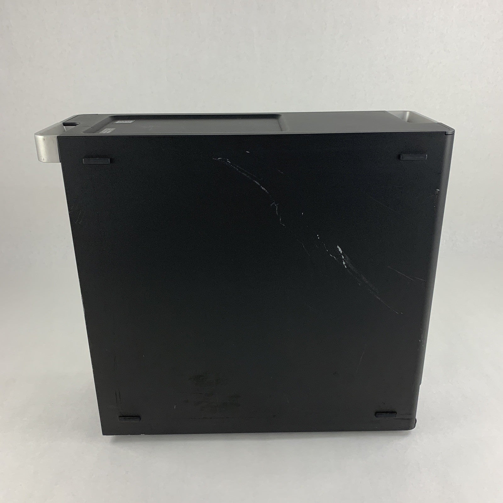 Dell Precision Tower 5810 E5-1620v3 3.5 GHz 32 GB RAM Quadro K2200 No HDD No OS
