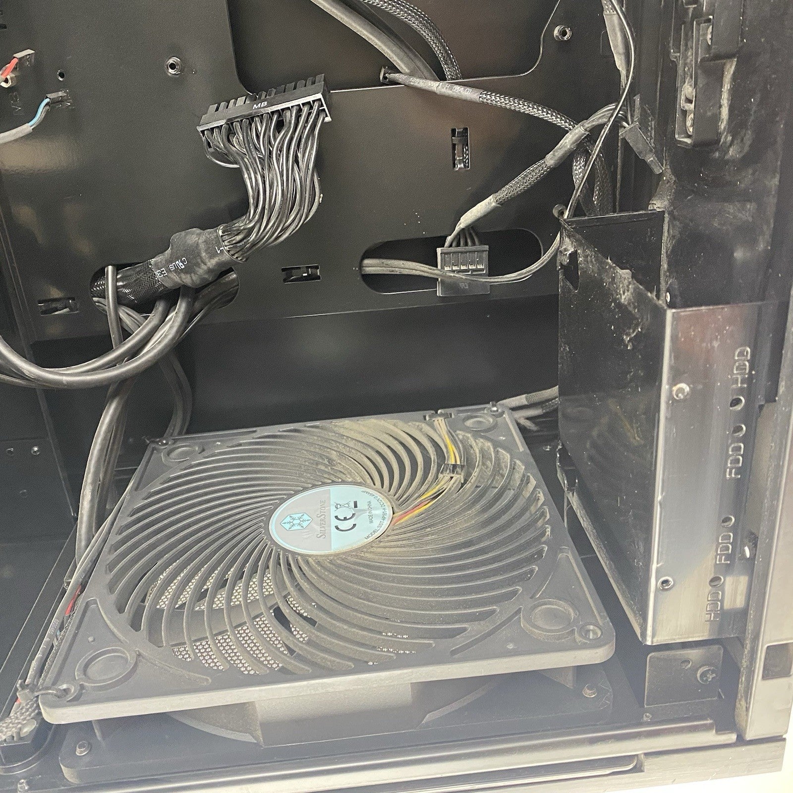 SilverStone Temjin Series TJ08B-E Micro-ATX Computer Case with 550W Power Supply