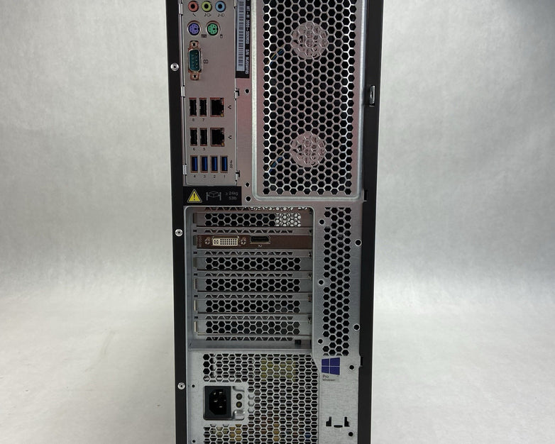 Lenovo ThinkStation P710 2x Intel Xeon E5-2620 V3 2.4GHz 32GB RAM No HDD No OS