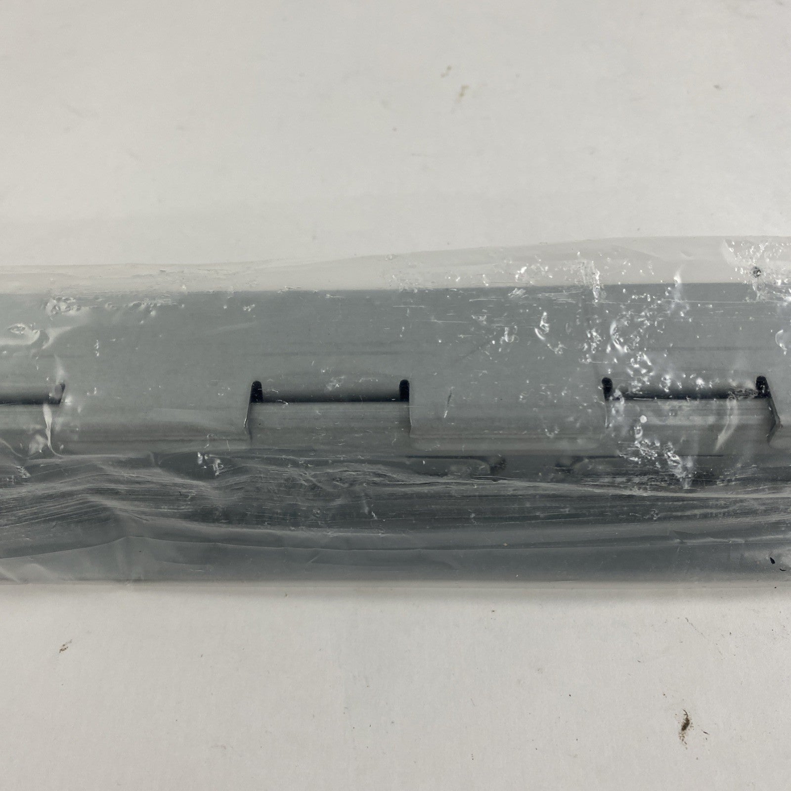 Eaton 610-D0620-00 UPS Mount Sliding Rail Kit7