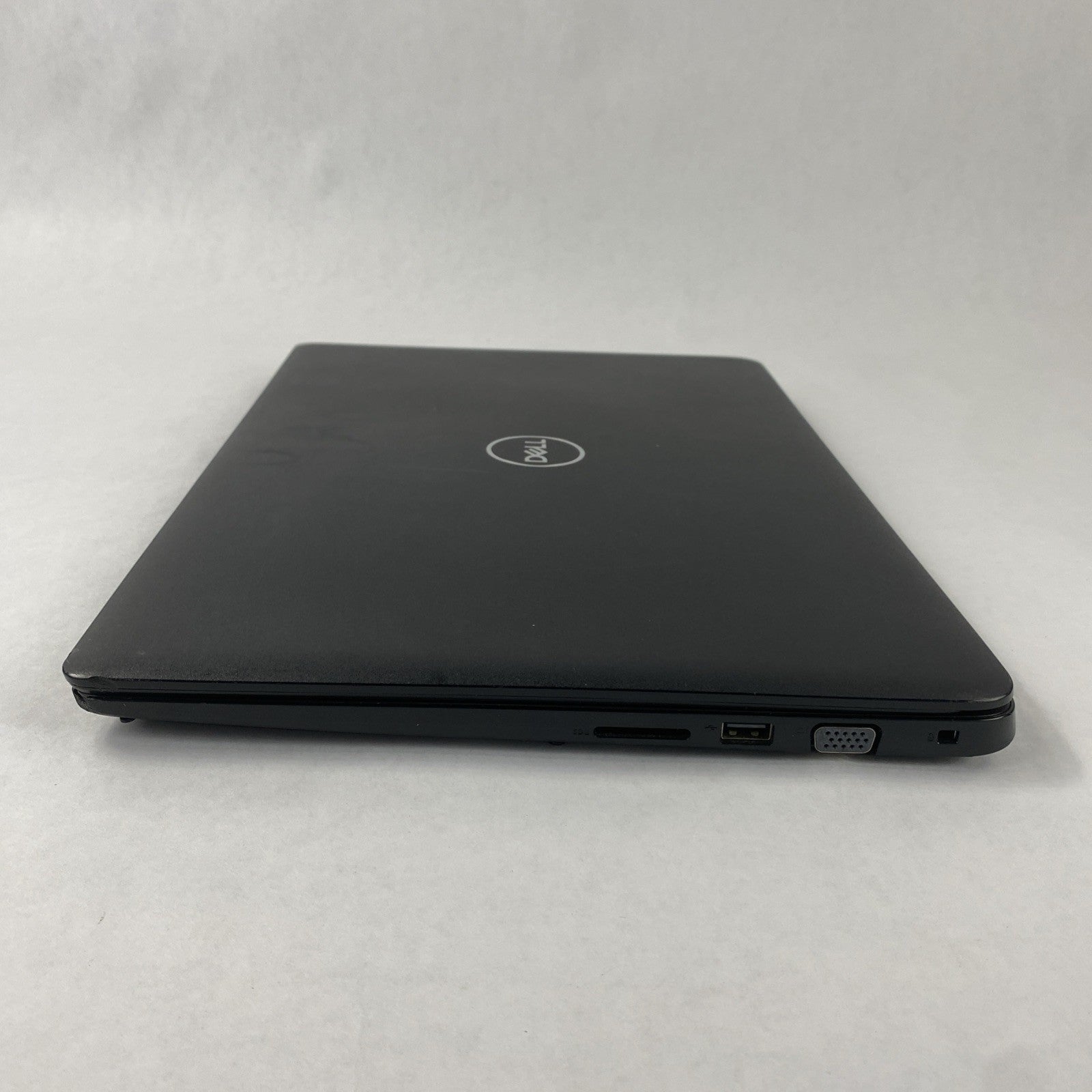 Dell Latitude 3500 Intel Core i5-8265U 1.60 GHz 8 GB RAM 15.6" No HDD No OS