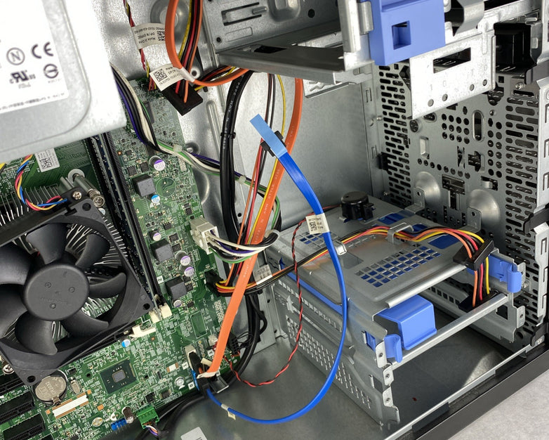 Dell OptiPlex 3020 MT Intel Quad Core i5-4570 3.20GHz 4GB RAM DVDRW No HDD No OS