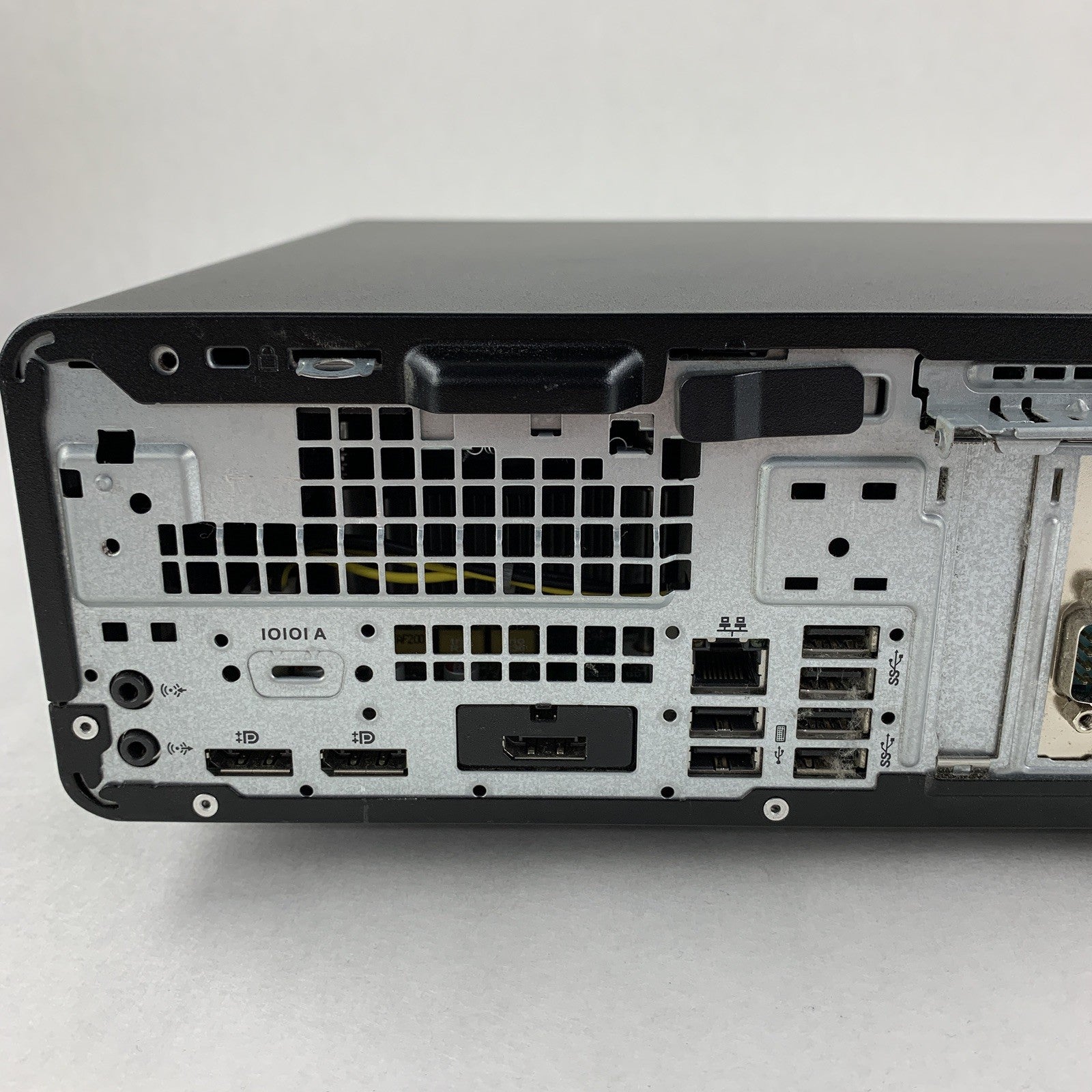 HP EliteDesk 800 G3 SFF Intel Quad Core i5-7500 3.40 GHz 8 GB RAM No HDD No OS