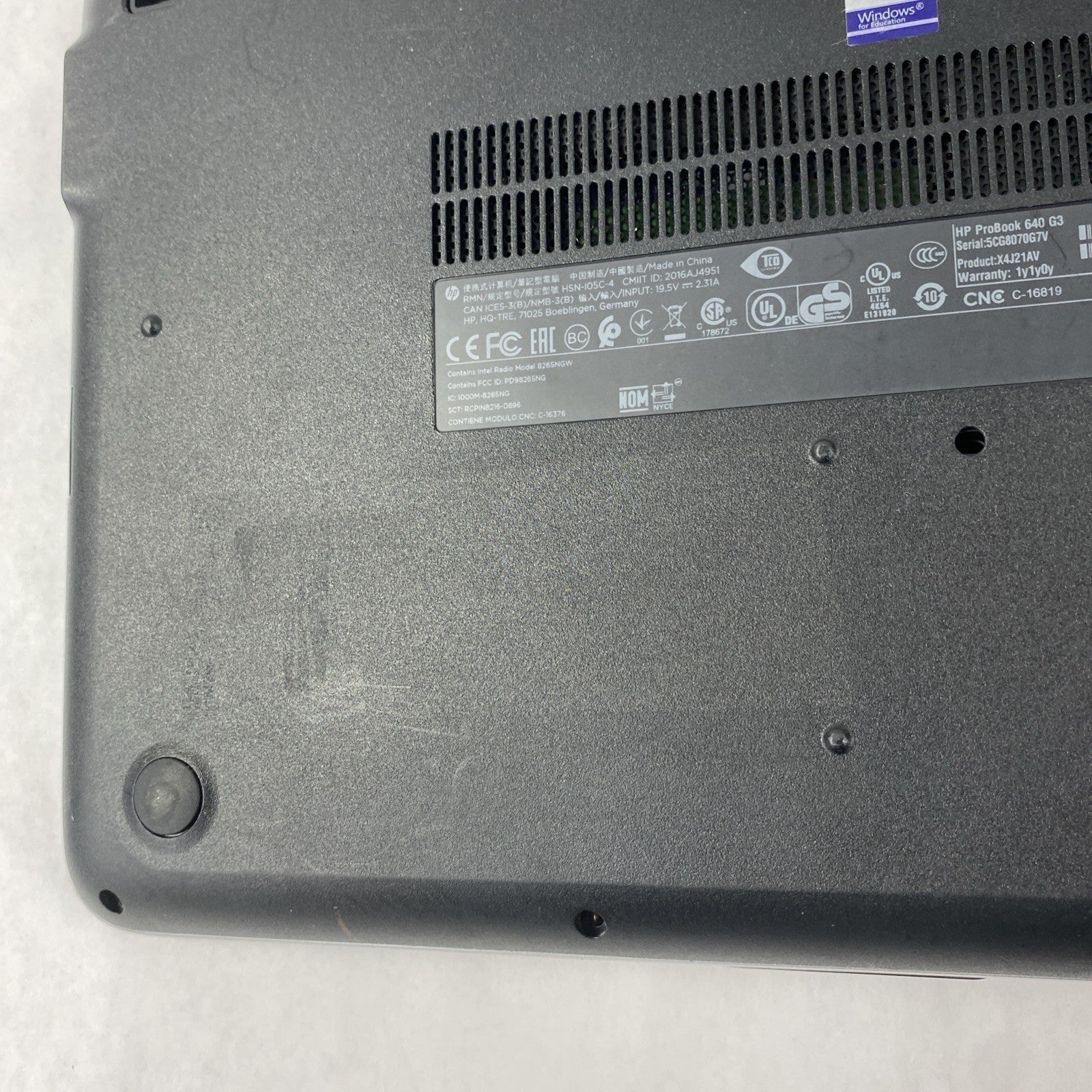 HP ProBook 640 G3 Core i5-7200U 2.50 GHz 8 GB RAM 14" No Battery No HDD No OS