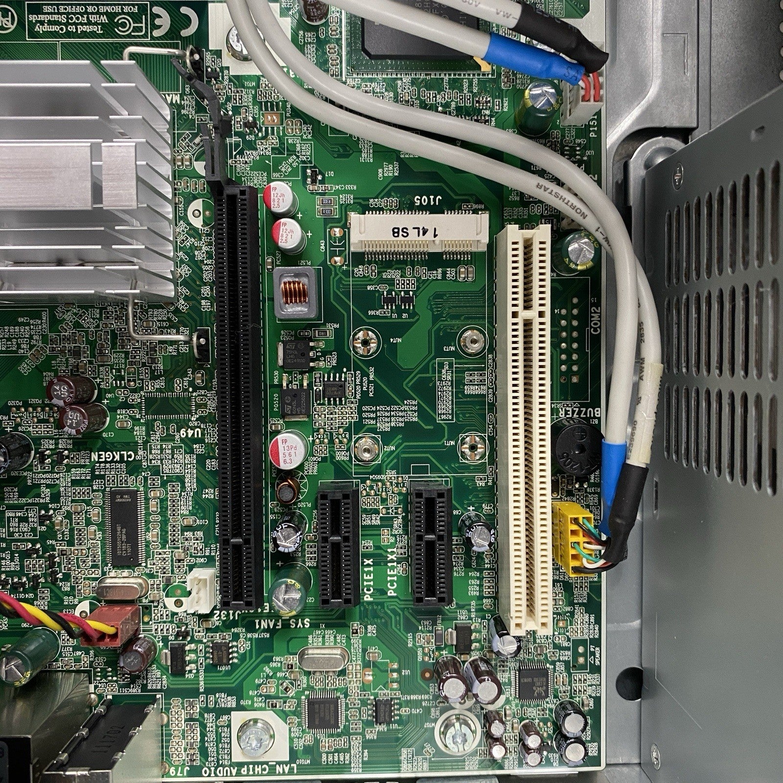 HP 500B MT Pentium Dual-Core E6700 3.20GHz 4GB RAM No HDD No OS