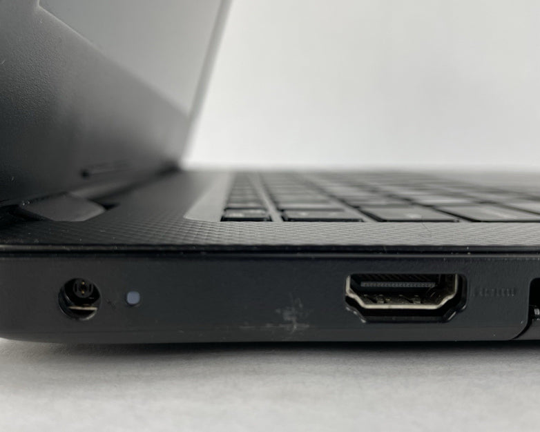 Dell Vostro 3490 14" i5-10210U 1.60 GHz 8 GB RAM No SSD No OS - Bad Edge