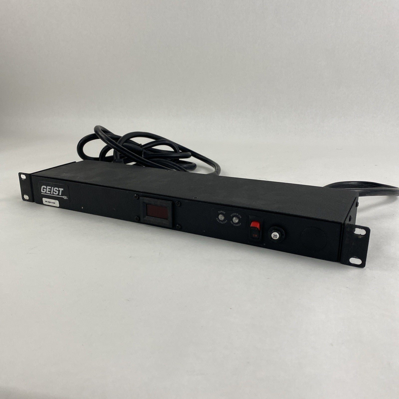 Geist SPC104-1020 10 Outlet 125VAC 20A Power Strip0