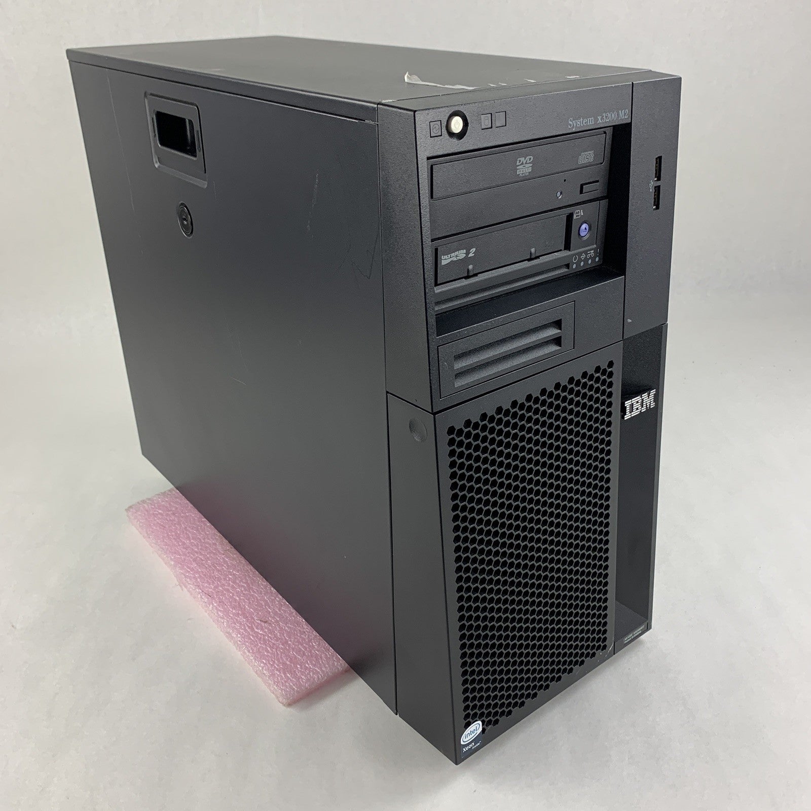 IBM System x3400 M2 Tower Server X3350 2.66 GHz 6 GB Ram No OS No HDD