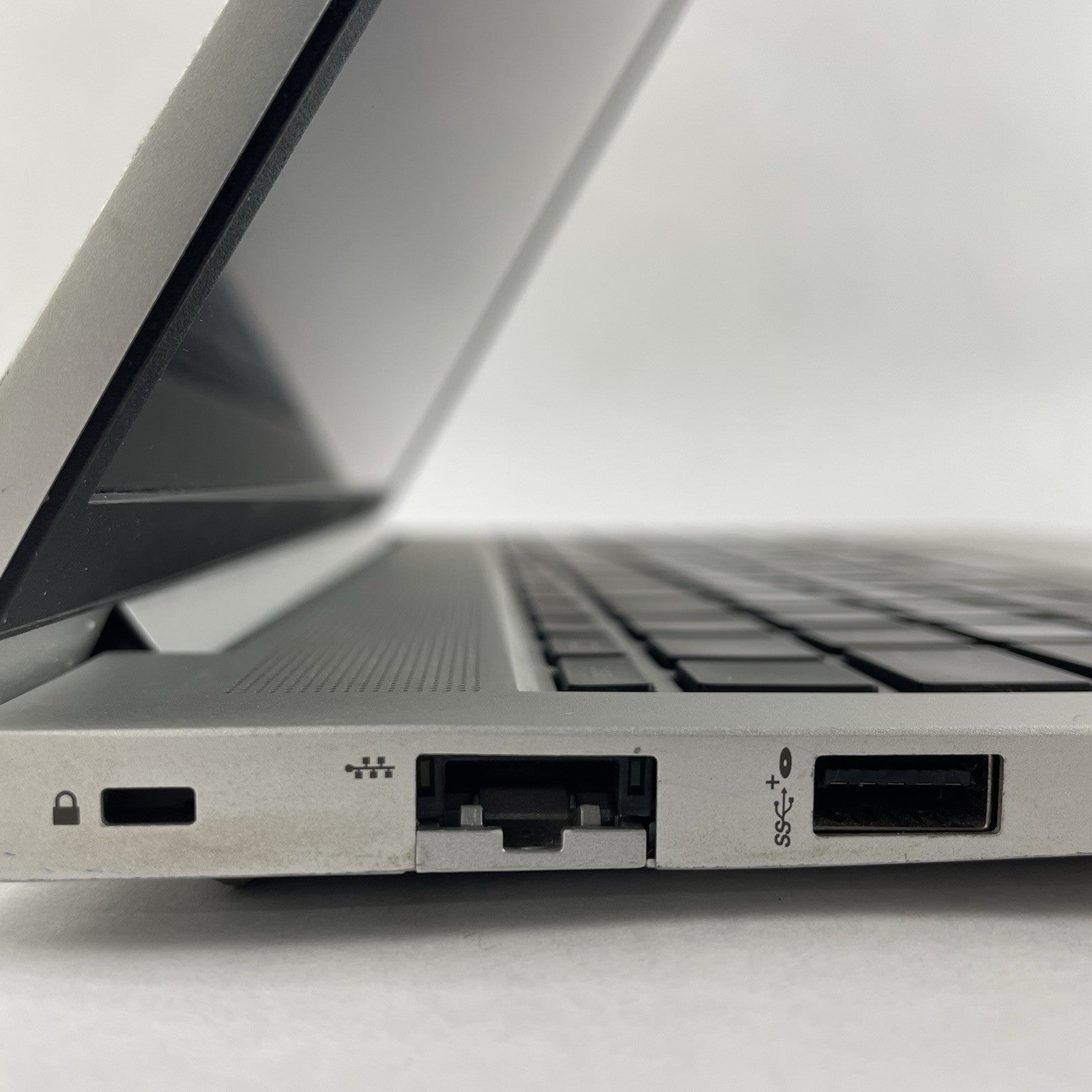 HP ProBook 450 G8 15.6" i5-1135G7 2.40 GHz 8 GB RAM No SSD/OS/AC - Dented4