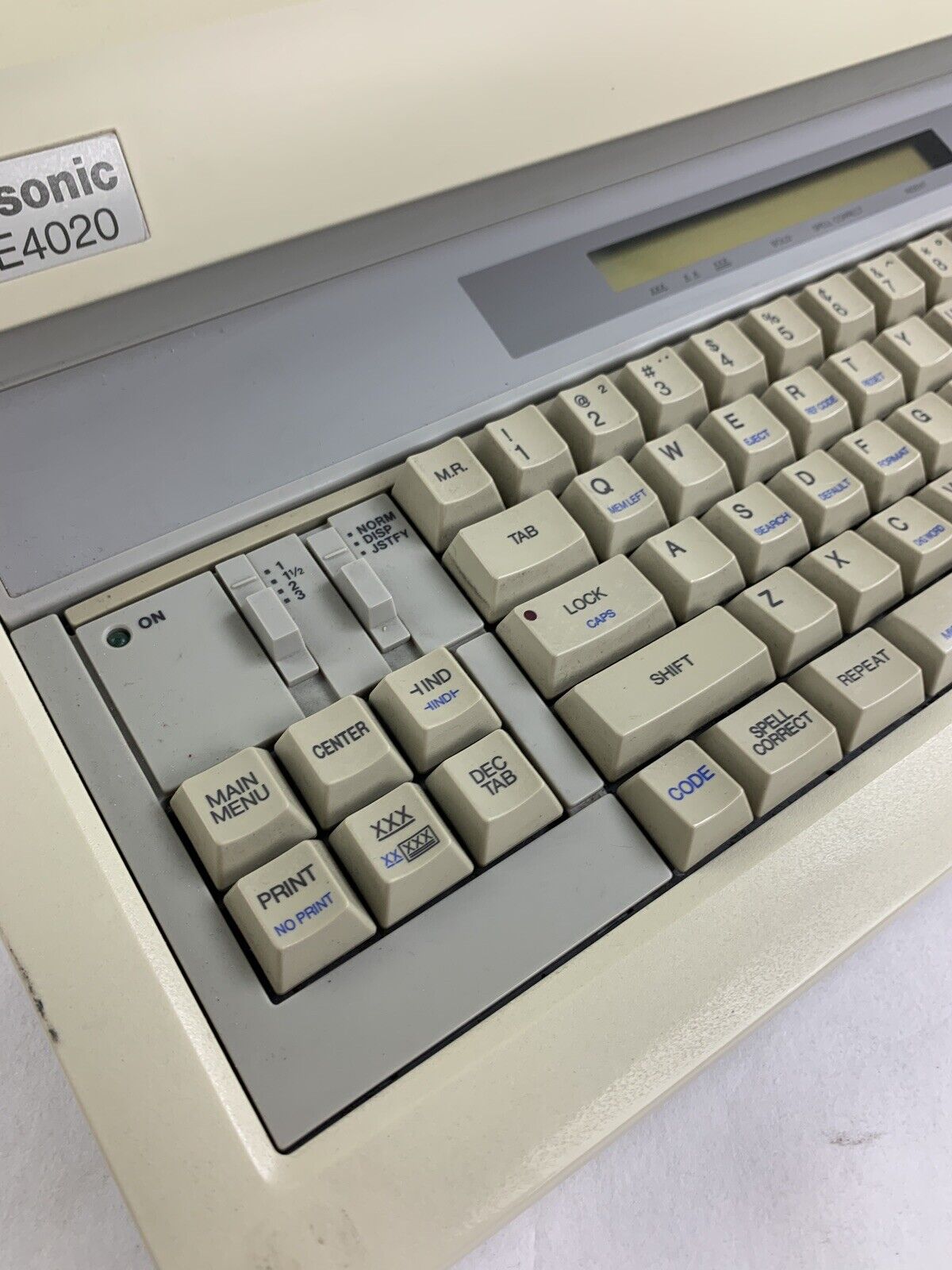 Vintage Panasonic Electronic Typewriter KX-E4020 Bad Roller Still Types